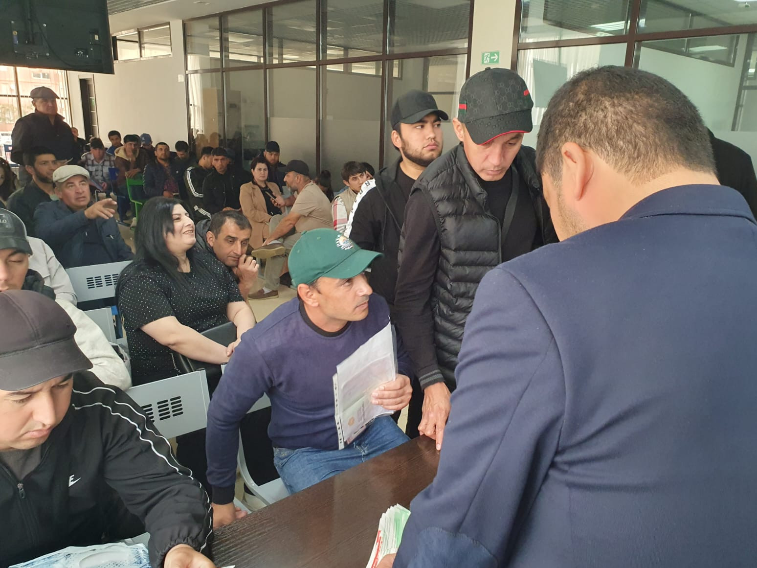 Встреча с иностранными гражданами в Каспийске